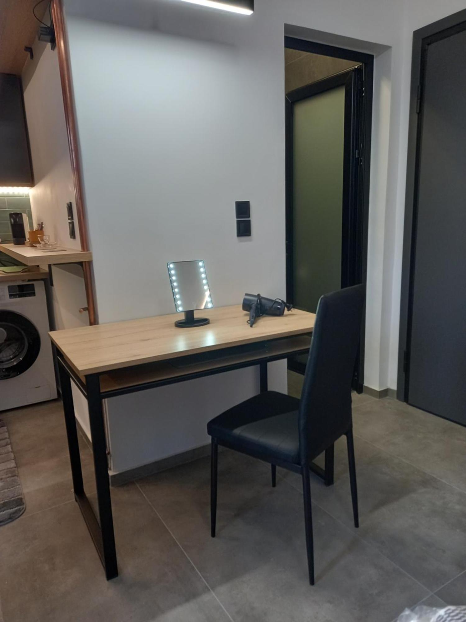 Studio Mayer Patras Buitenkant foto